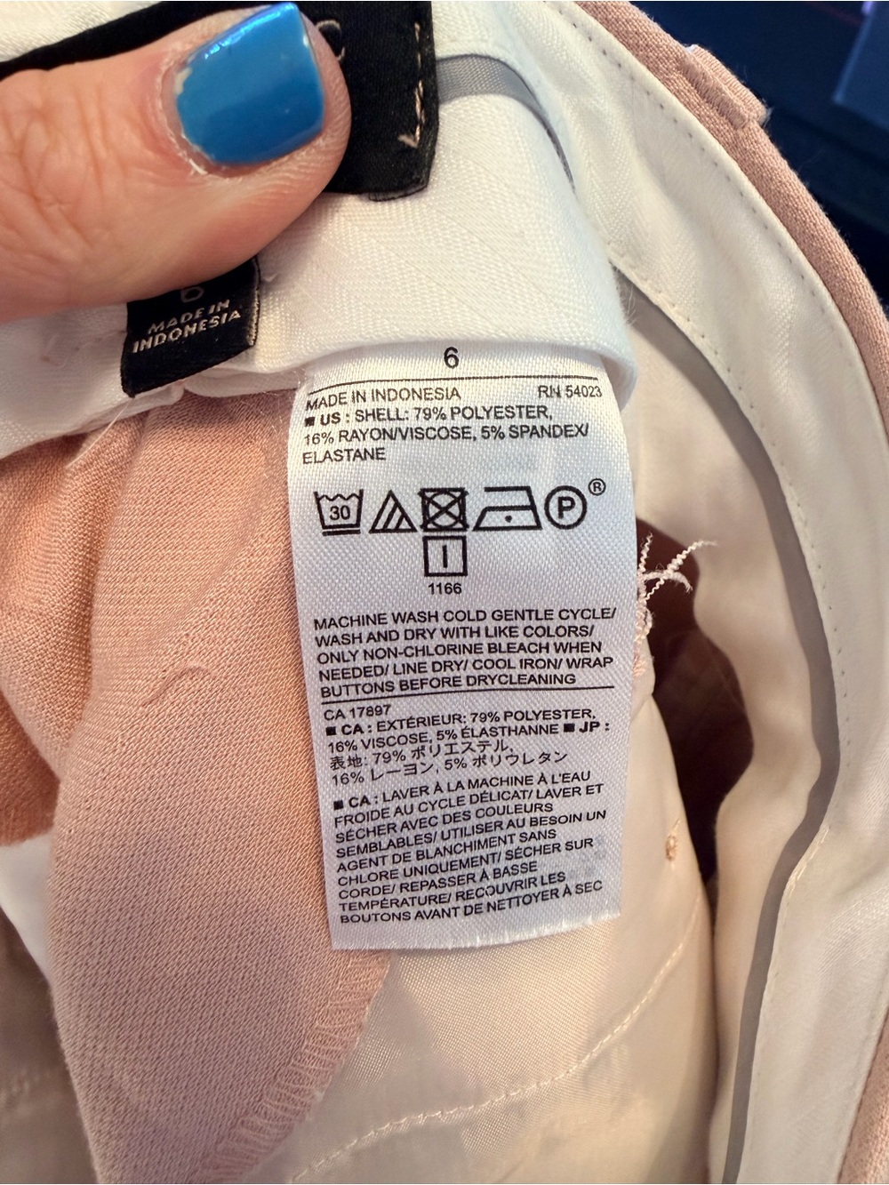 Banana Republic Soft Blush Two-Piece Blazer and Pants - Picture 12 of 12